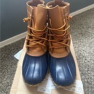 8” Women’s Bean Boots